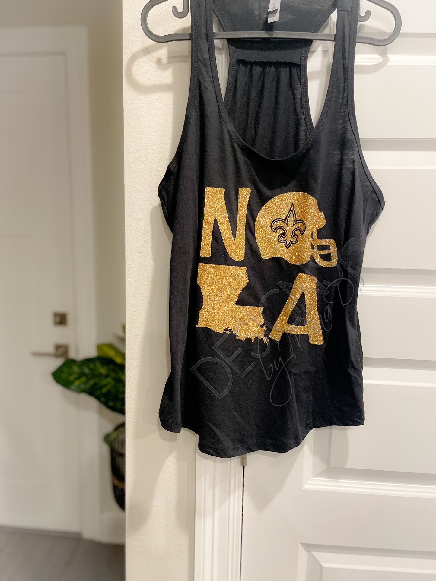 New Orleans Saints Ladies Tank, NOLA Saints, SAINTS Football, Glitter Tank, Glitter Saints Tank